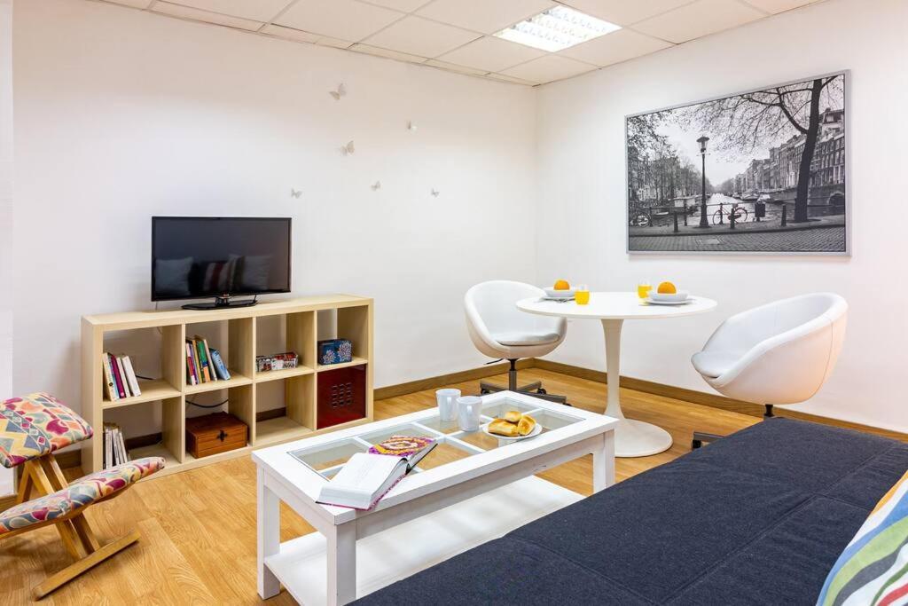 Arriola F Freshapartments Malaga Exterior photo